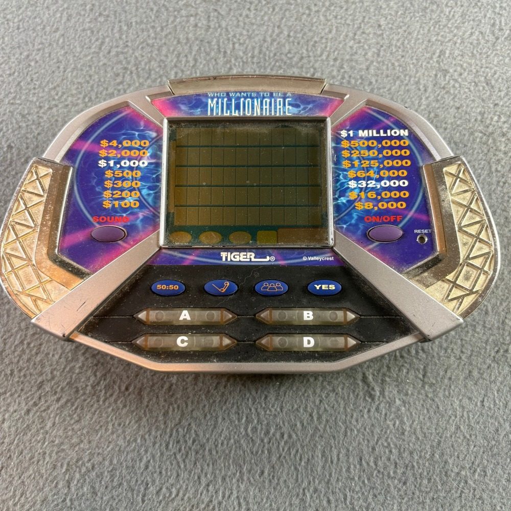 Tiger Electronics Who Wants To Be A Millionaire Handheld Game Vintage‎ 2000